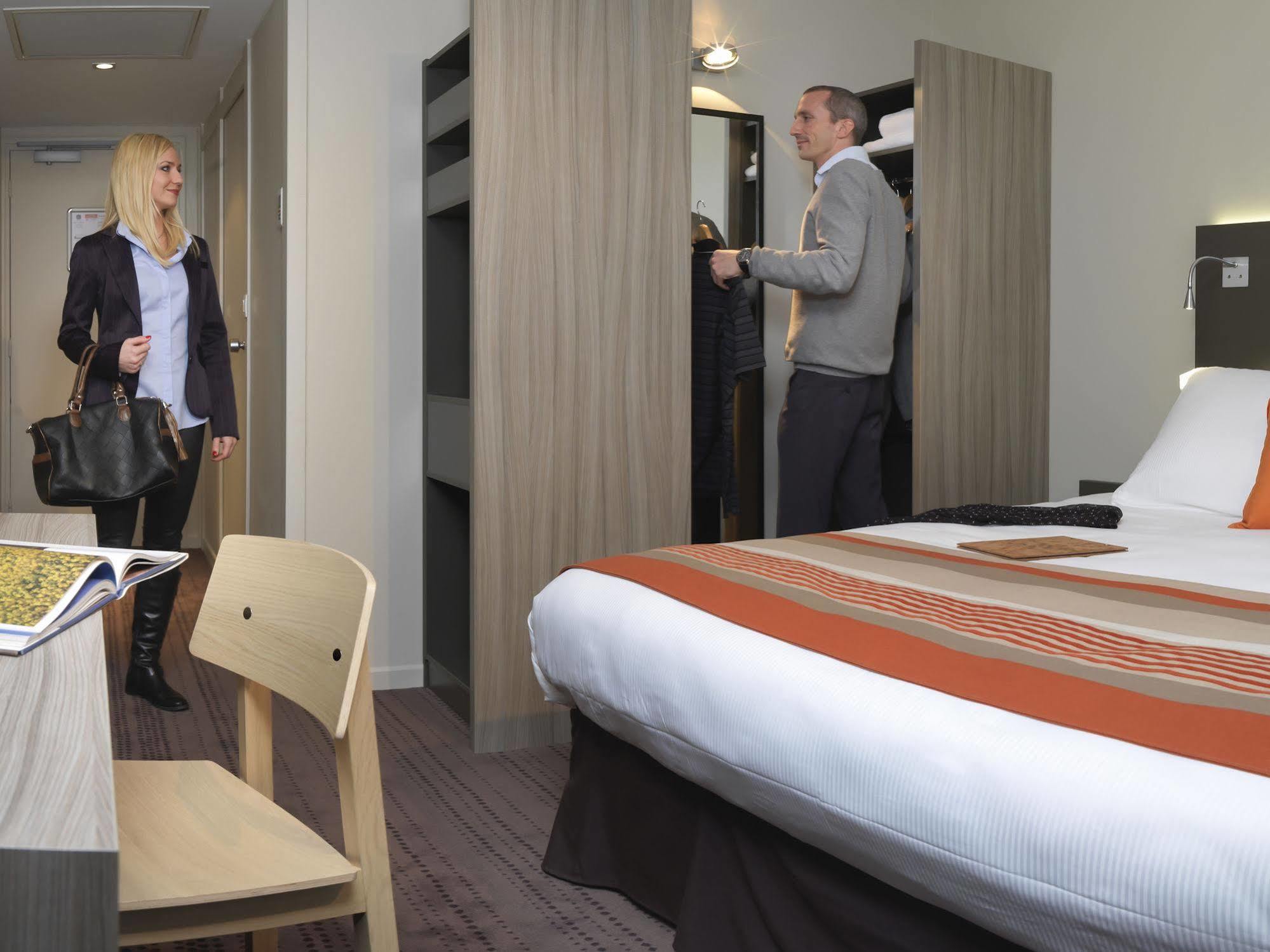 Best Western Plus Hotel & Spa De Chassieu Exterior photo